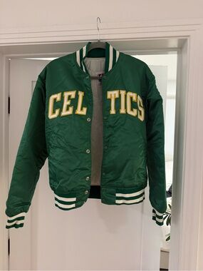 Official Vintage STARTER Green and White Celtics NBA Quilted Jacket